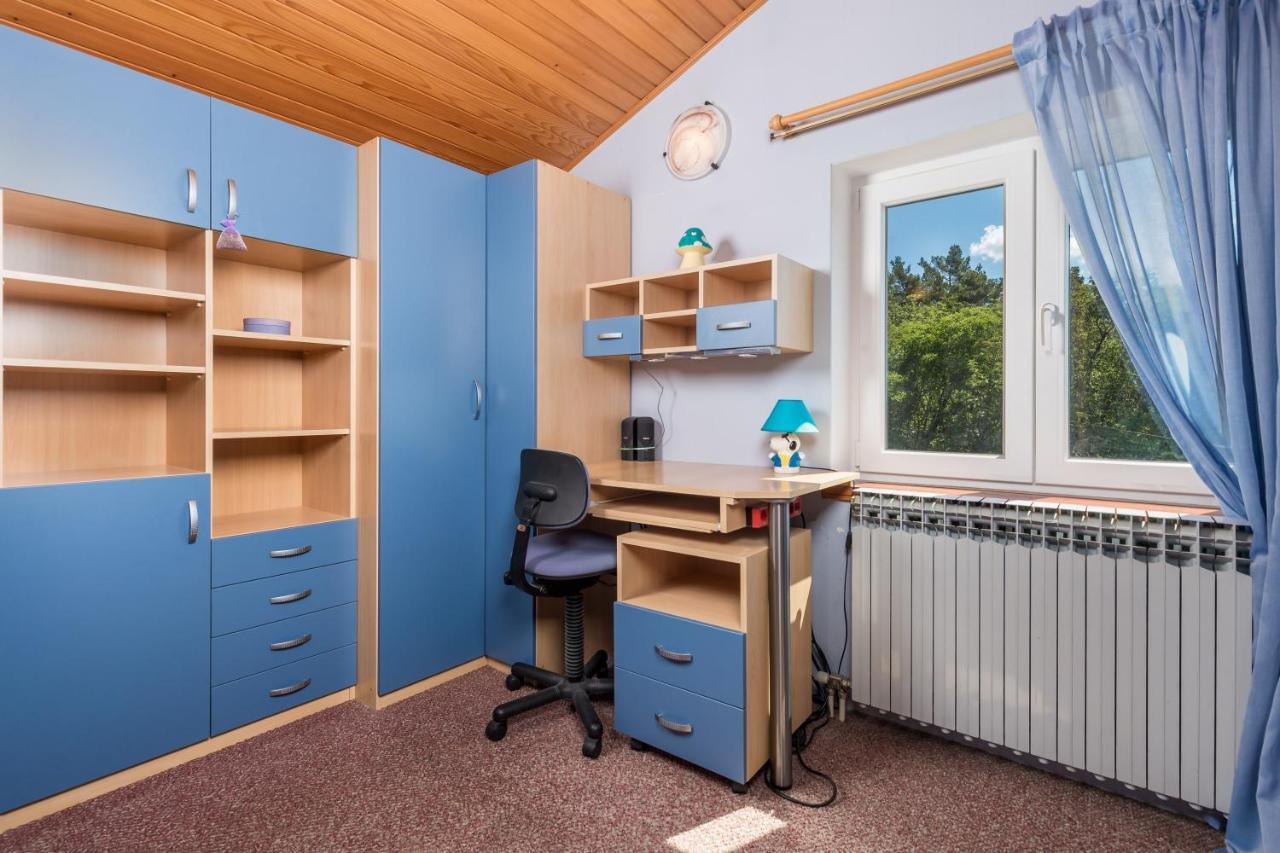 Apartment Magda With A Parking Space And Sea View Rijeka Zewnętrze zdjęcie